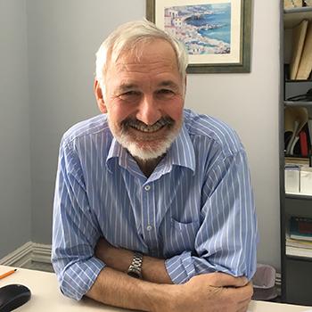 Dr Steve Mackay